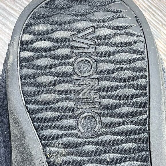 Vionic | Orthopedic Gray Plush Hook and Loop Closure Slippers 6 - Picture 7 of 10